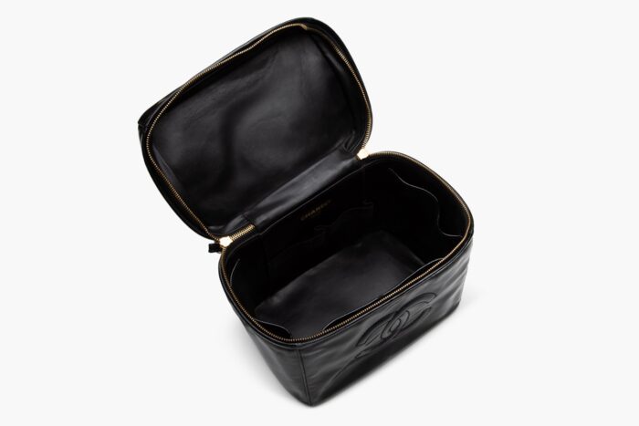 Chanel Black CC Patent Leather 2 Way Vanity Bag - Image 4
