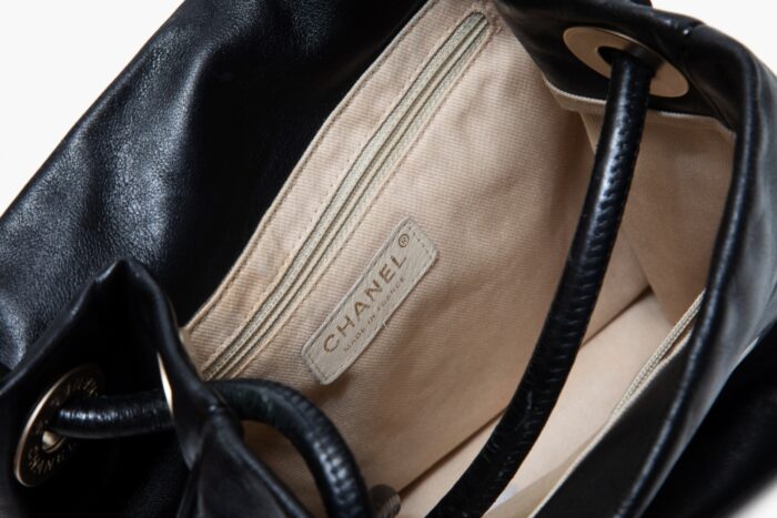 Chanel Camellia Tote - Image 4