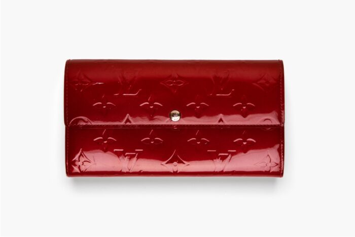 Louis Vuitton Monogram Vernis Leather Sarah 10 Wallet Red